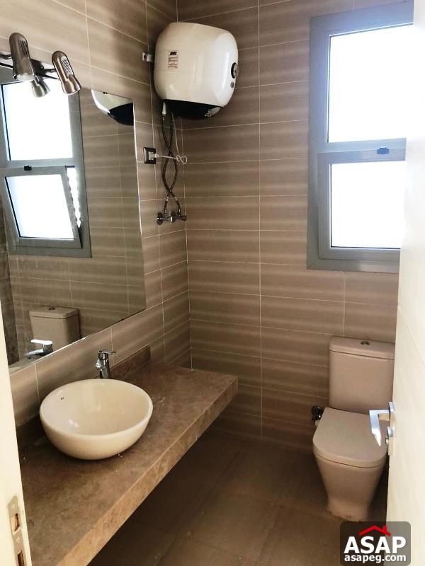 Duplex with Garden in Village Gate Compound Duplex with Garden in Village Gate Compound