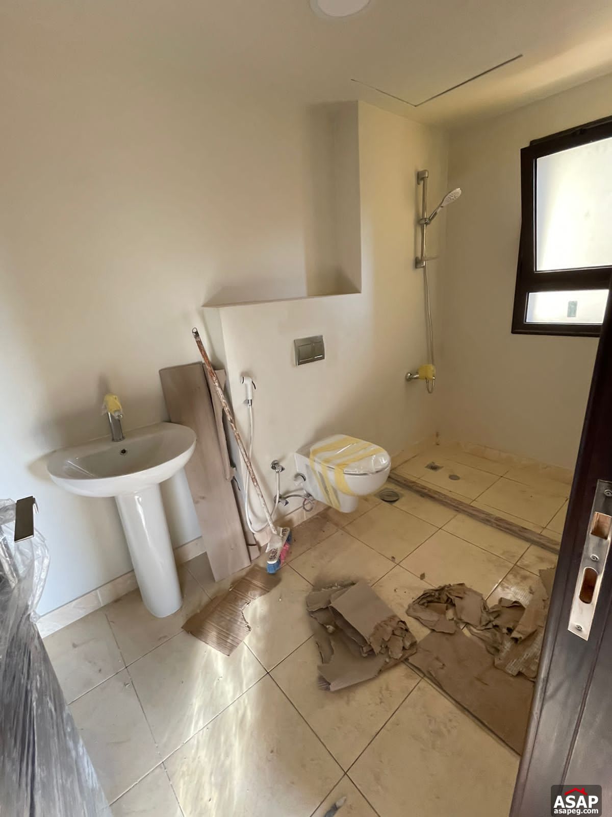 Finished Twin House for Rent in Mivida Finished Twin House for Rent in Mivida