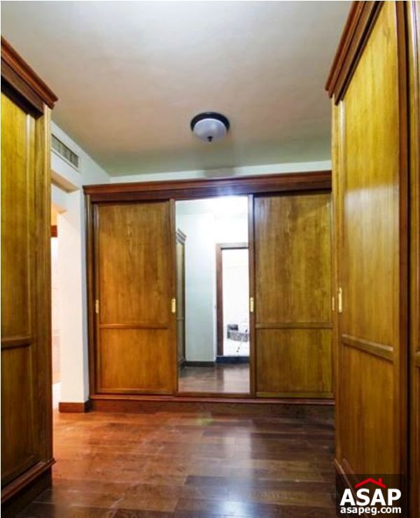 Villa for Rent in Marina City