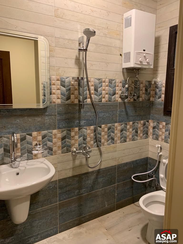 Ground Floor for Rent in Eastown