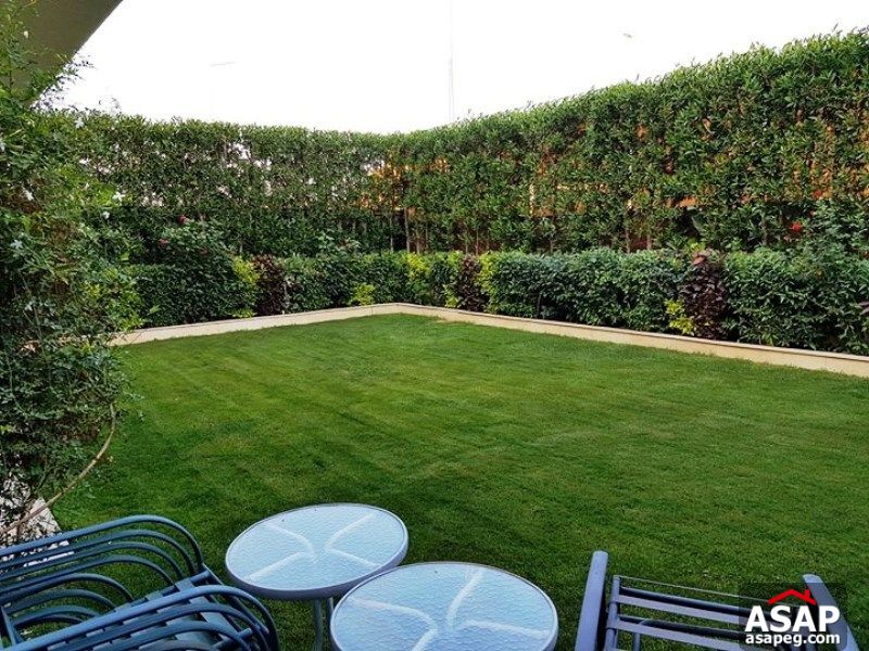 Town House with Garden for Rent in Allegria Town House with Garden for Rent in Allegria