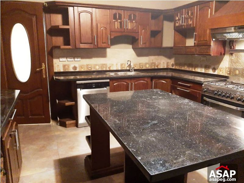 Twin House with Pool View in Patio for rent Twin House with Pool View in Patio for rent