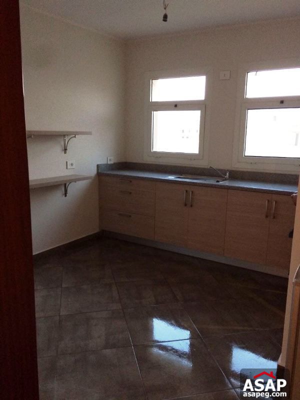 Penthouse with Garden View for Rent in Katameya Plaza Penthouse with Garden View for Rent in Katameya Plaza