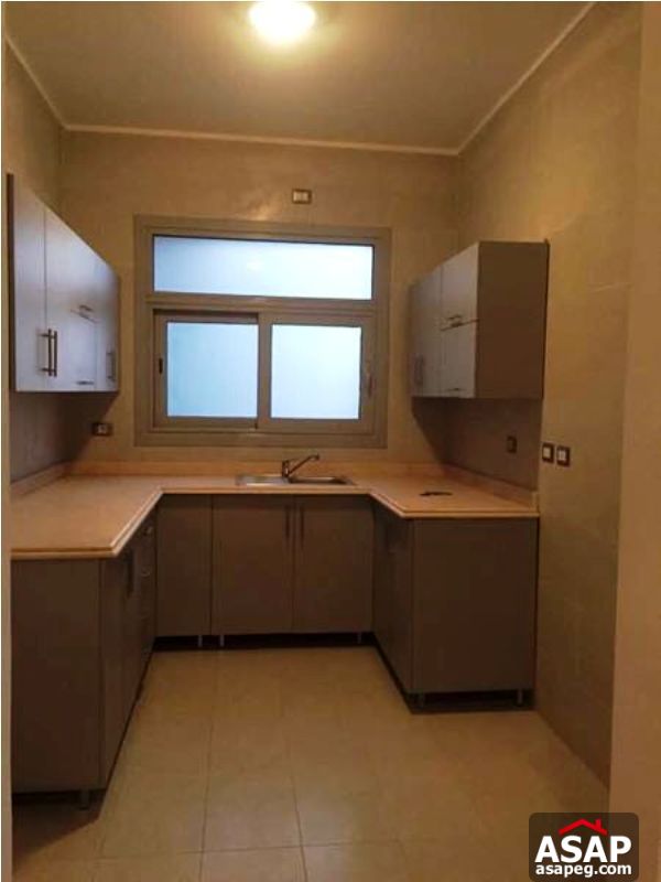 Furnished Studio for Rent in Village Gate