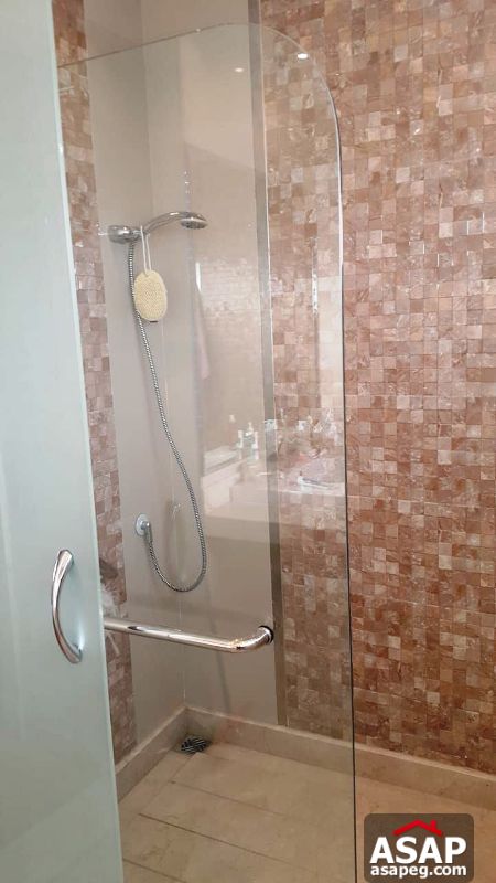 Villa with Garden for Rent in Allegria Villa with Garden for Rent in Allegria