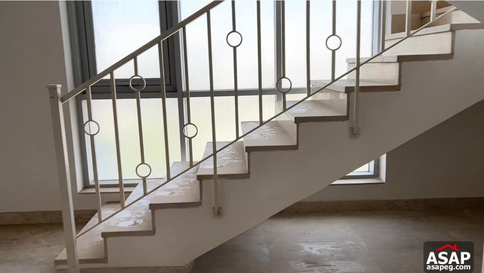 Duplex with Roof for Rent in CFC