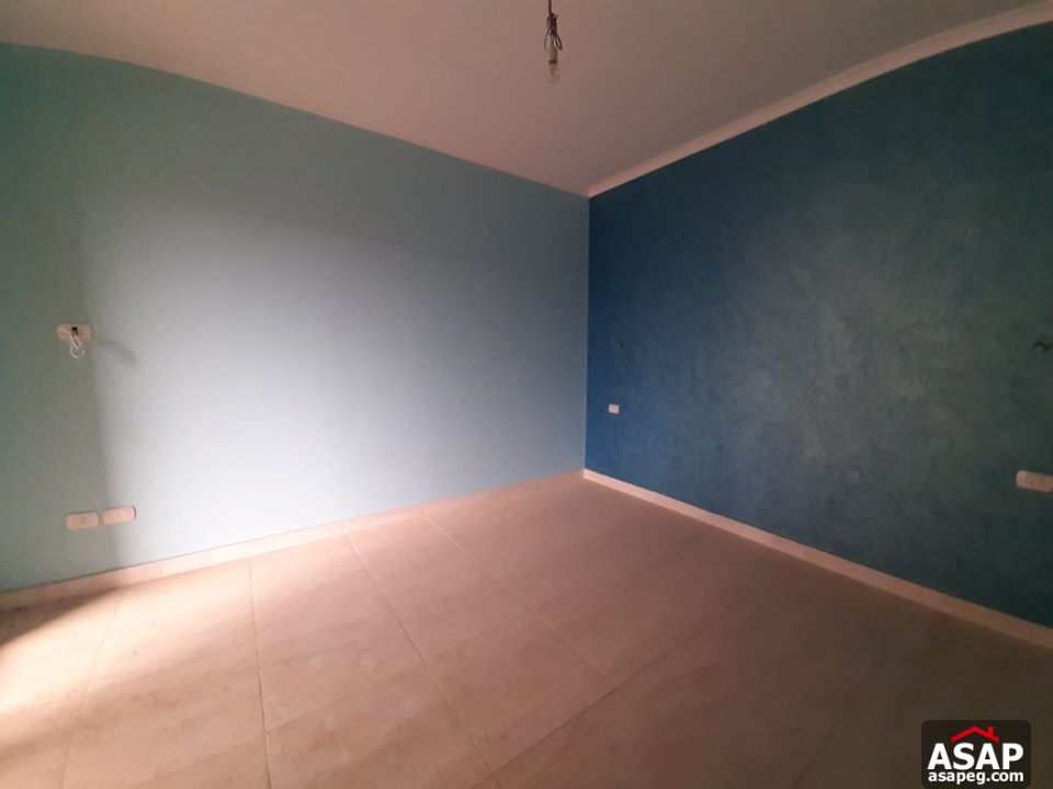 Duplex for Rent in Village Gate Duplex for Rent in Village Gate