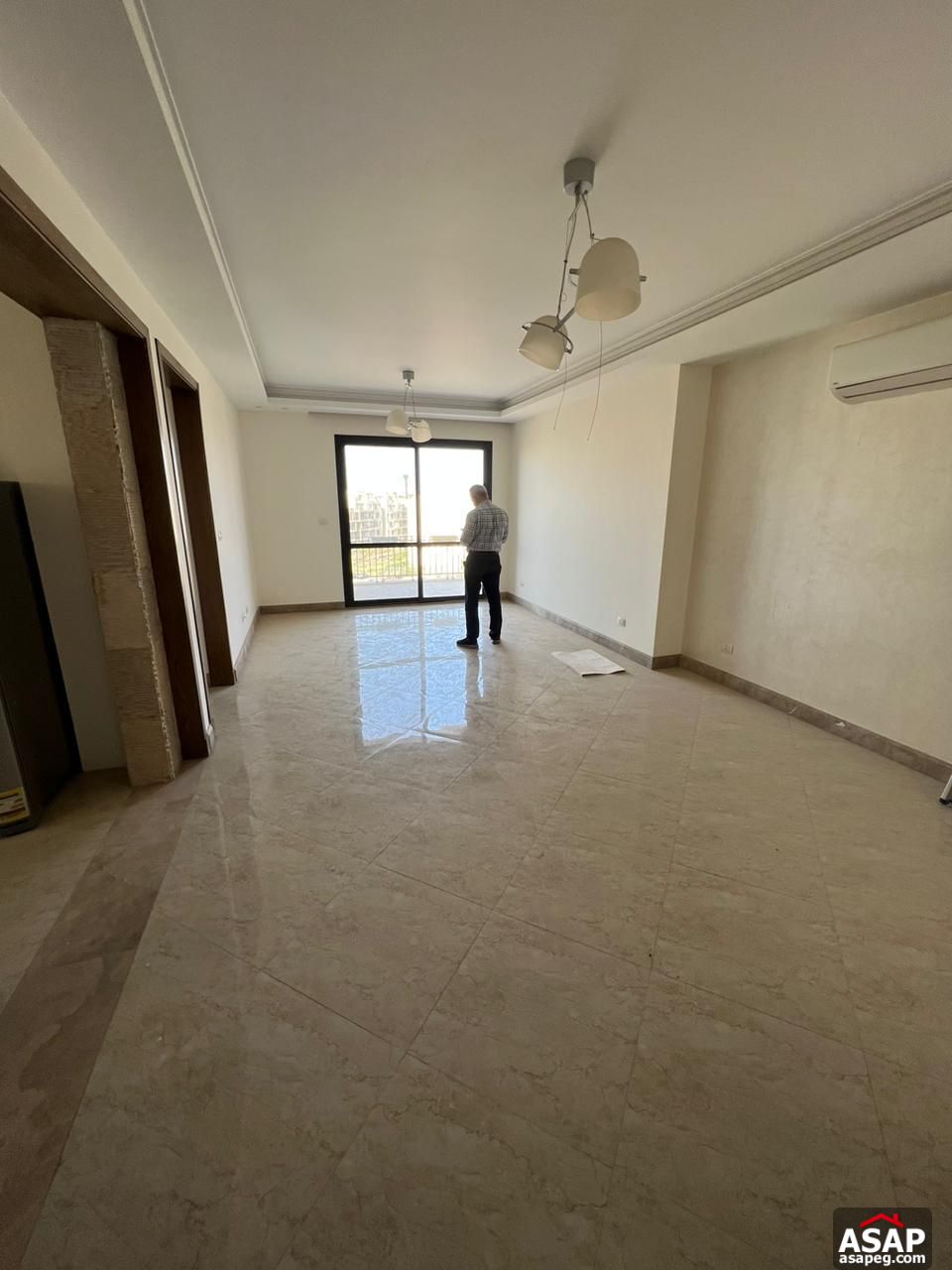 Semi Furnished Apartment for Rent in Eastown