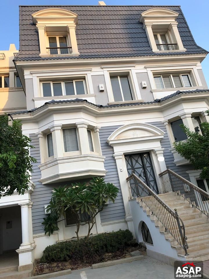 Villa for Rent in New Cairo compounds - Mountain View Executive Villa for Rent in New Cairo compounds - Mountain View Executive