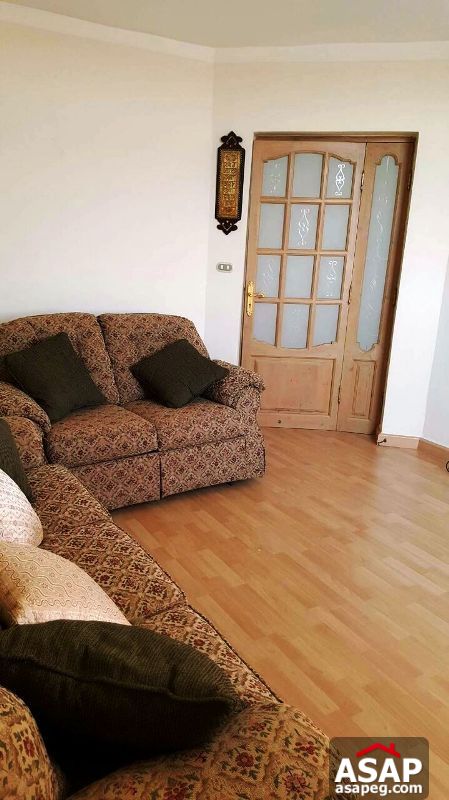 Apartment with Balcony for Rent in Beverly Hills Apartment with Balcony for Rent in Beverly Hills