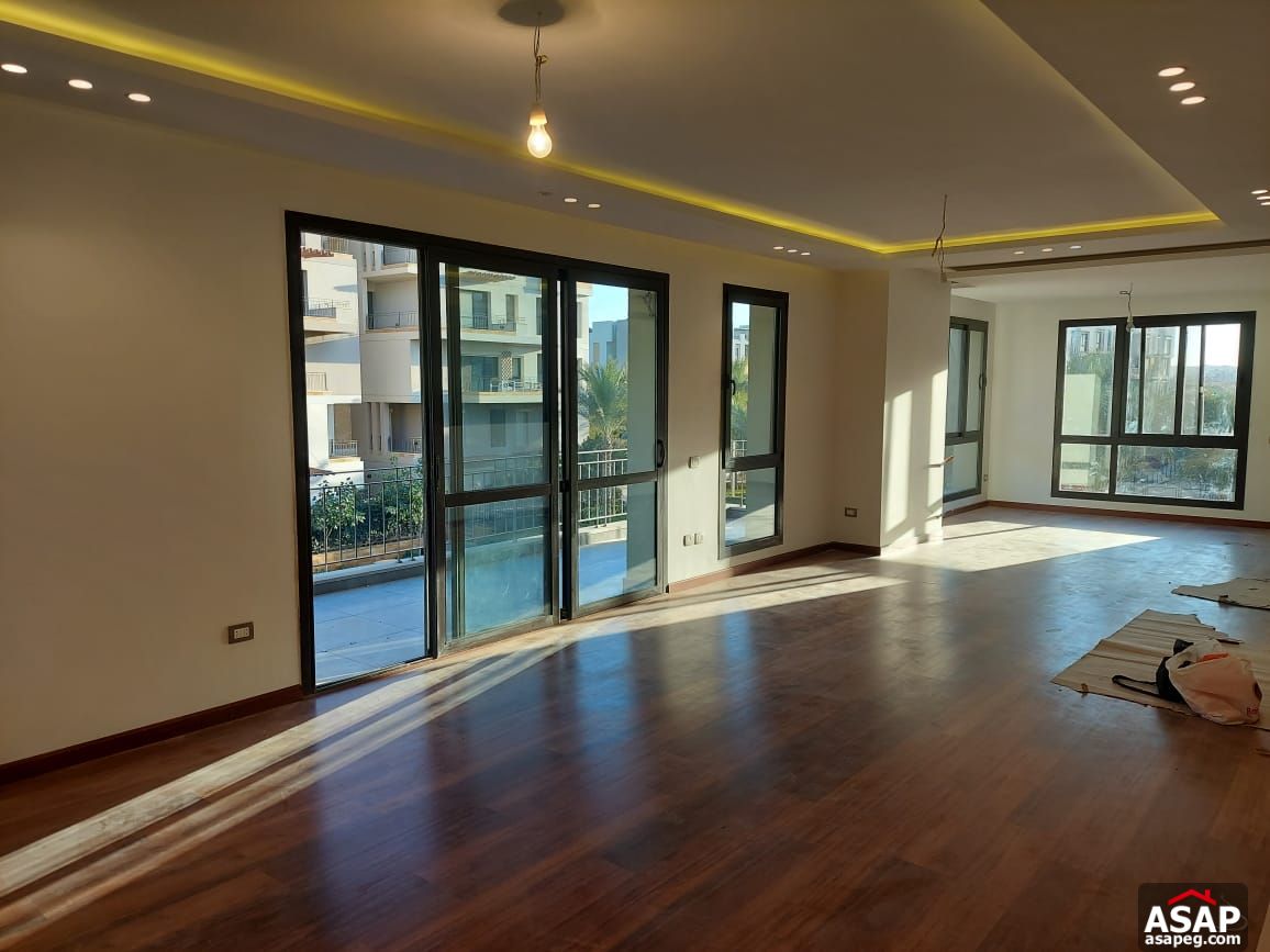 Triplex with Roof for Rent in Eastown Sodic Triplex with Roof for Rent in Eastown Sodic