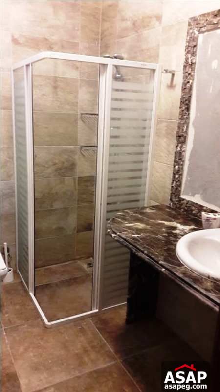 Flat with Garden in Lake View for Rent Flat with Garden in Lake View for Rent