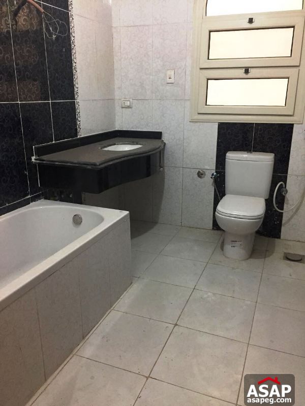 Duplex with Pool for Rent in West Golf Duplex with Pool for Rent in West Golf