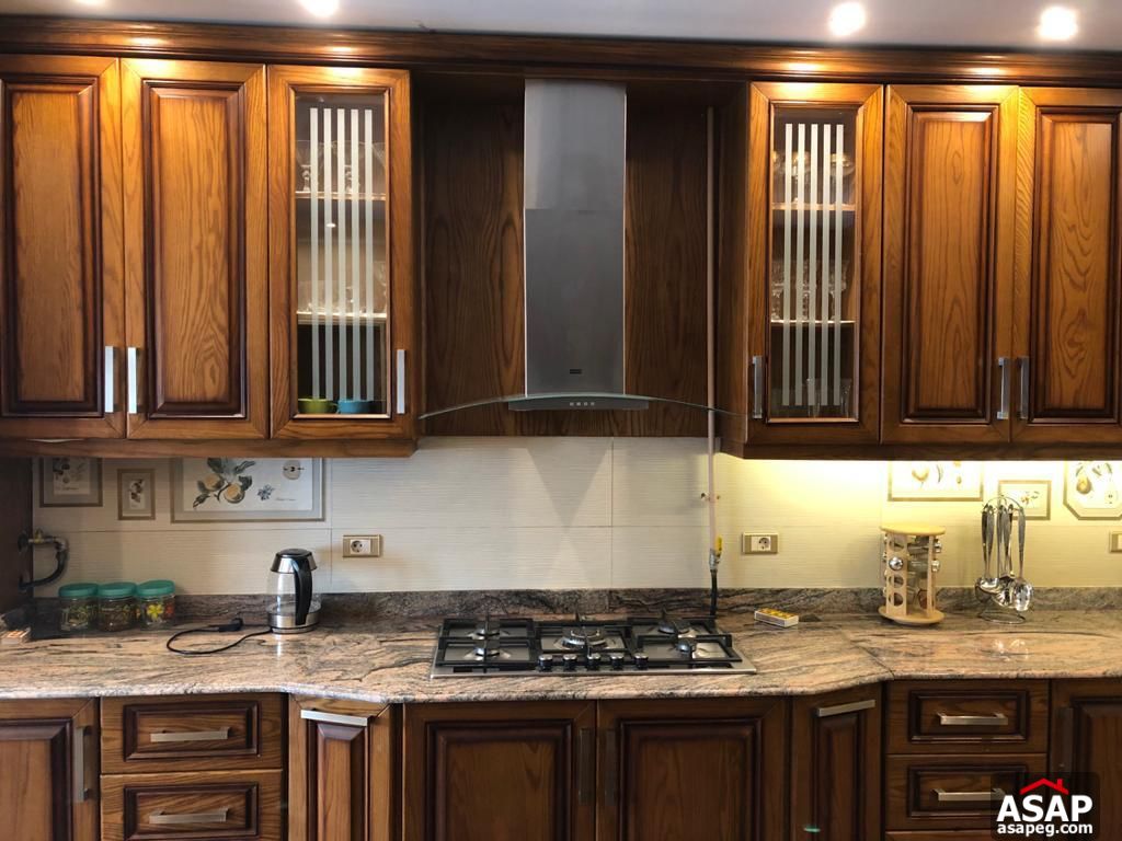 Villa with Swimming Pool for Sale in La Rose Villa with Swimming Pool for Sale in La Rose