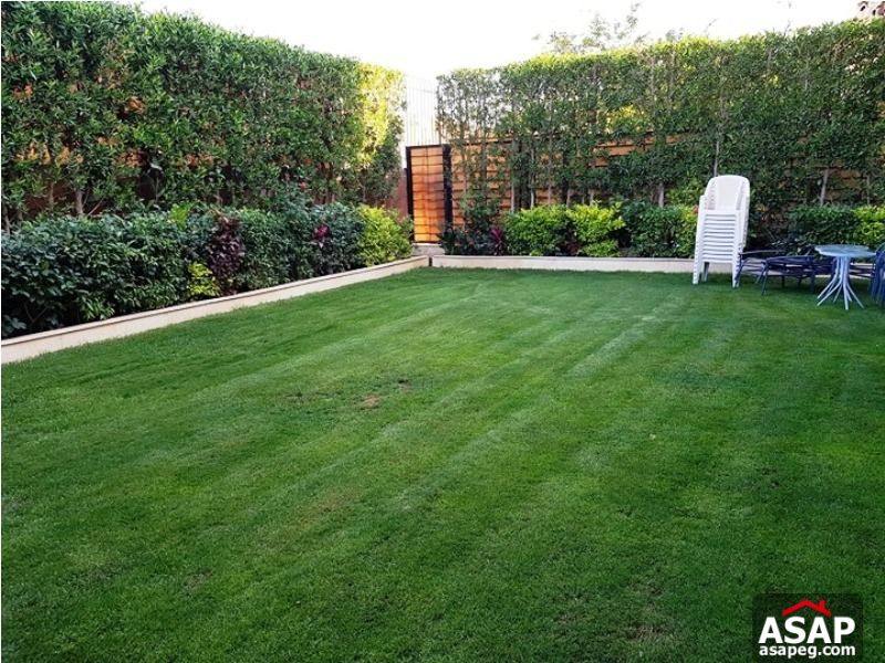 Town House with Garden for Rent in Allegria Town House with Garden for Rent in Allegria