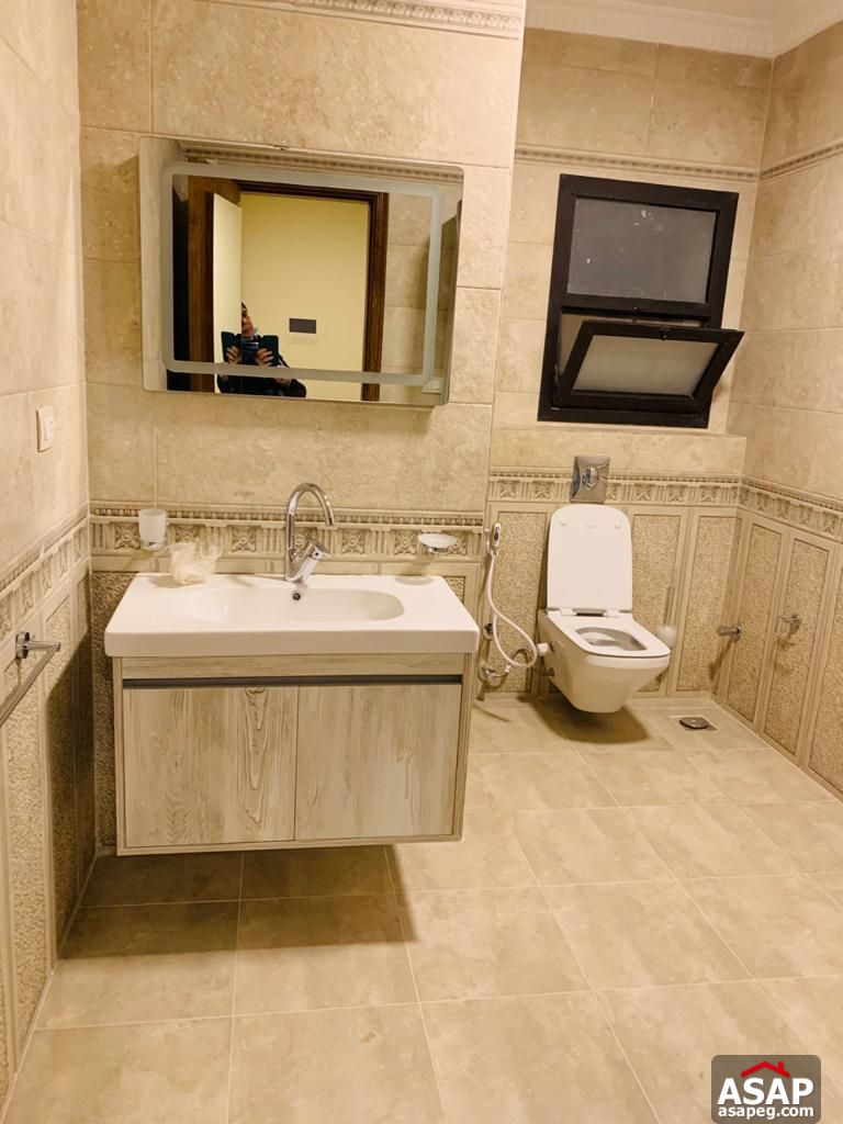 Ground Floor for Rent in Eastown