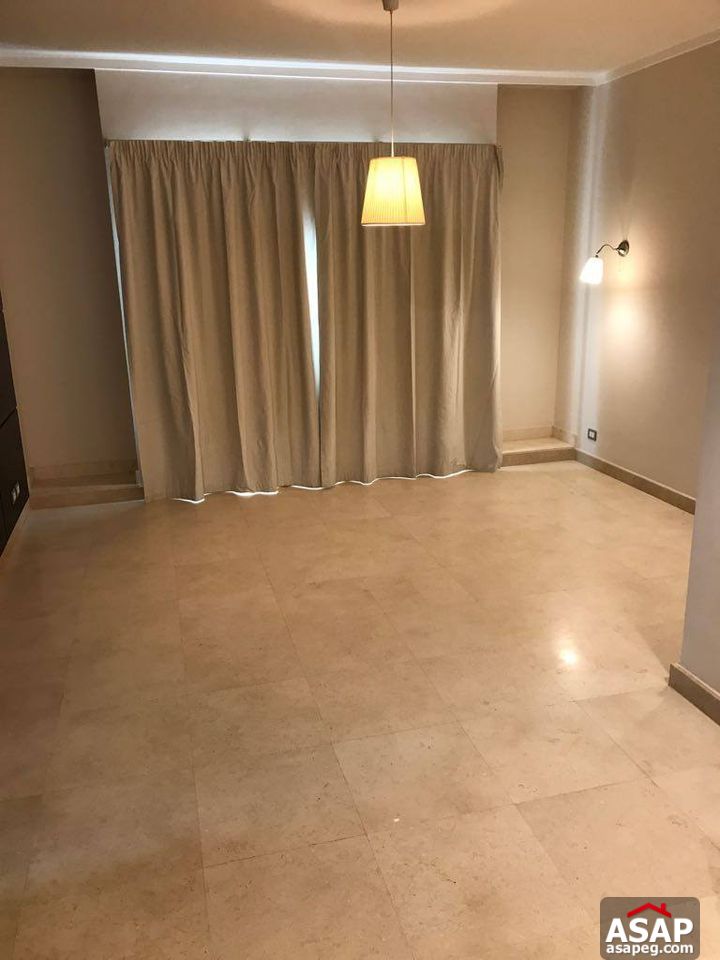 Studio for Rent in The Village Palm Hills