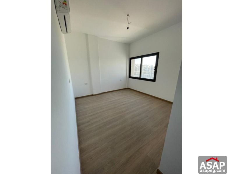 Penthouse for Sale in Fifth Square