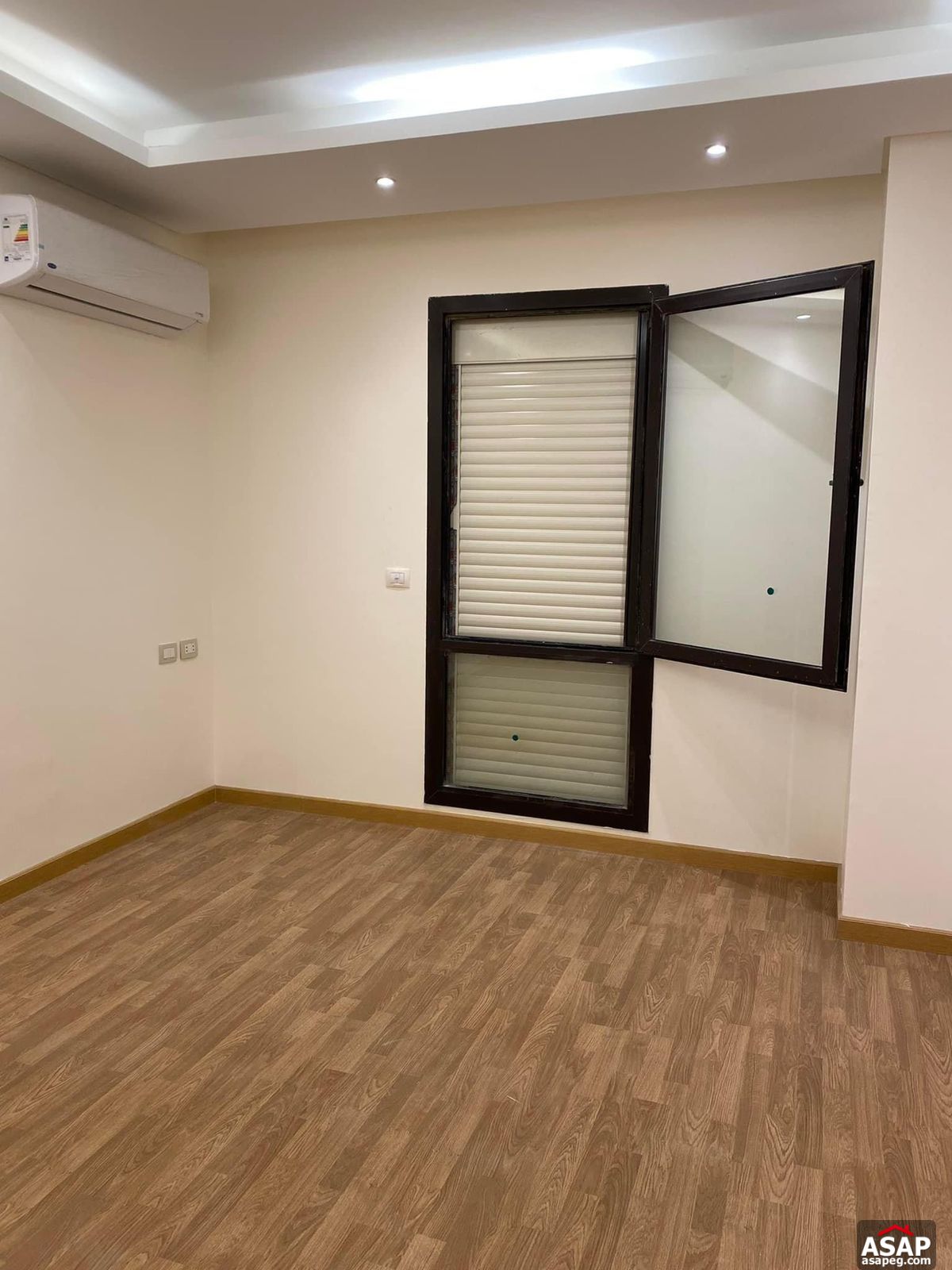 Duplex with Garden or Rent in Eastown