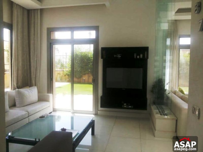 Stand Alone Villa with Garden in Allegria Stand Alone Villa with Garden in Allegria