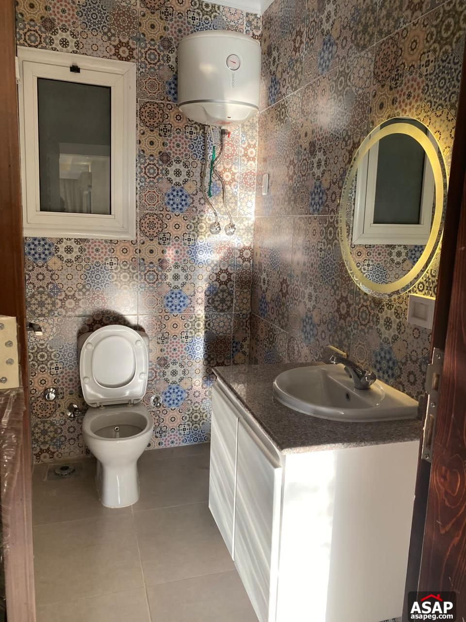 Apartment for Rent in the Square Apartment for Rent in the Square