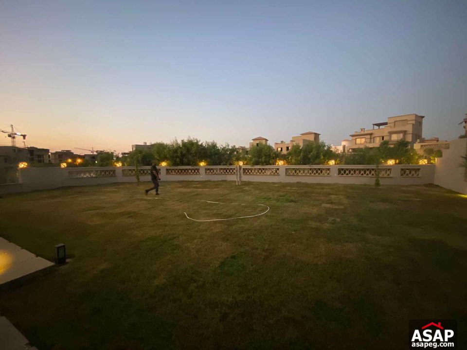 Villa with Lake View for Rent in Palm Hills Katameya Villa with Lake View for Rent in Palm Hills Katameya