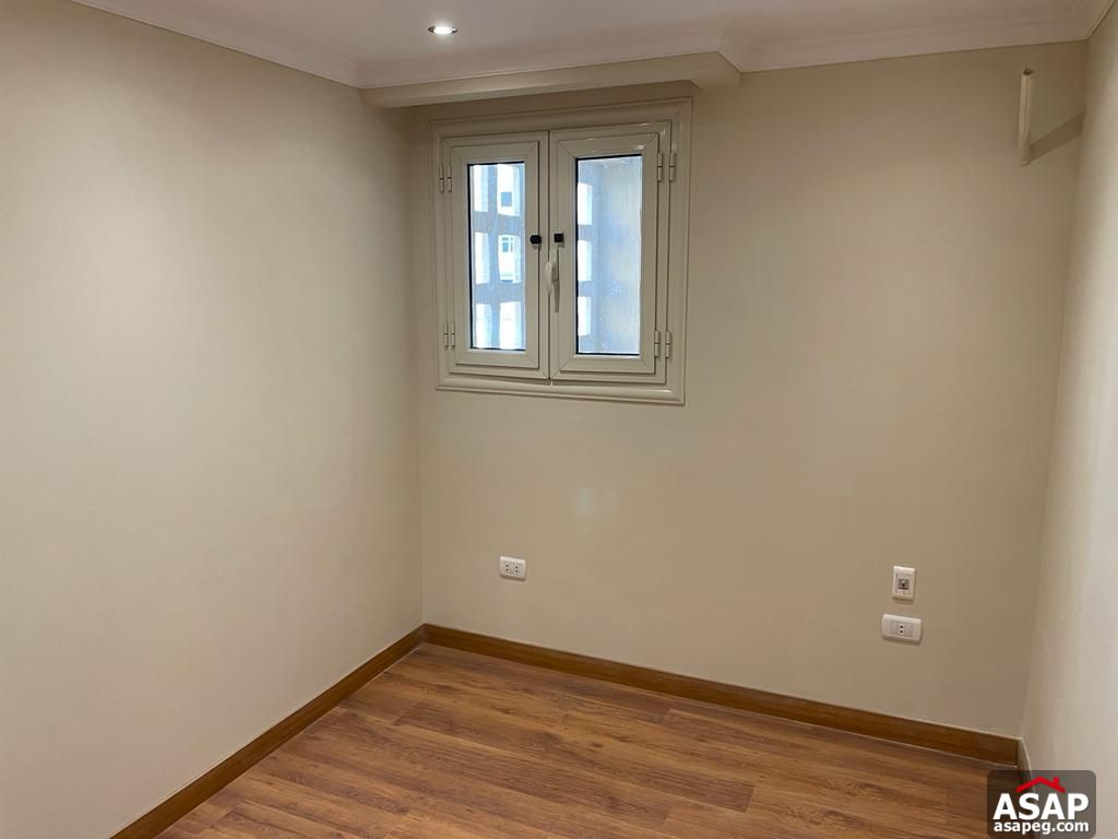 Apartment for Rent in Hyde Park Compound