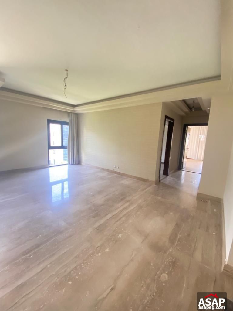 Apartment for Rent in the WaterWay Apartment for Rent in the WaterWay