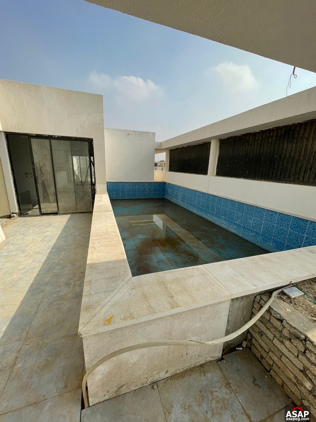 Penthouse with Swimming Pool for Rent in Lake View Residence Penthouse with Swimming Pool for Rent in Lake View Residence