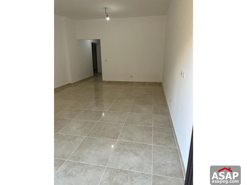 Ground Floor for Sale in Fifth Square Ground Floor for Sale in Fifth Square