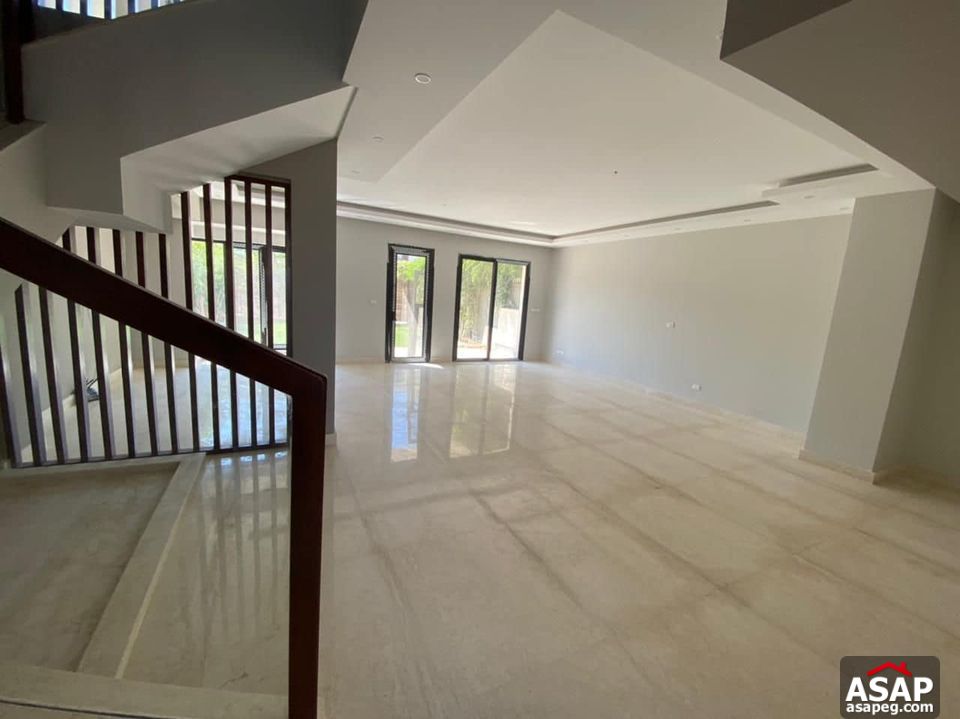 Duplex with Garden for Rent in Westown