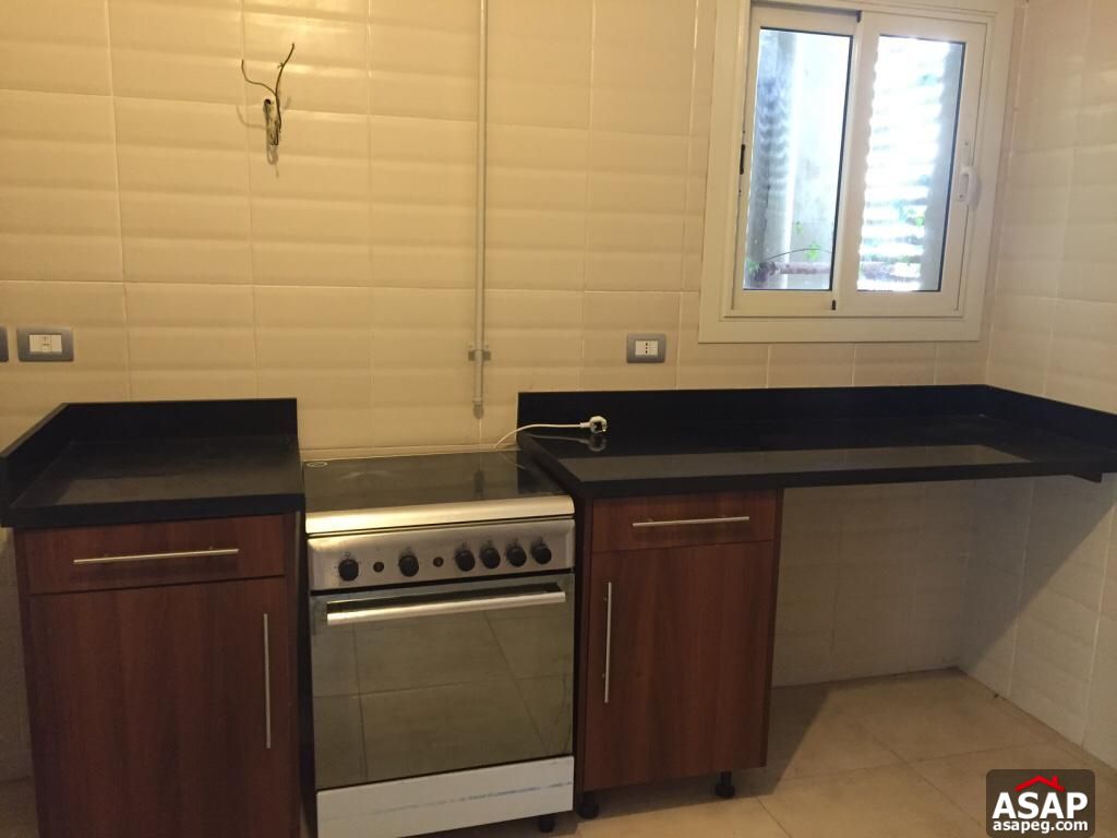 Apartment with Private Garden in The Village Palm Hills