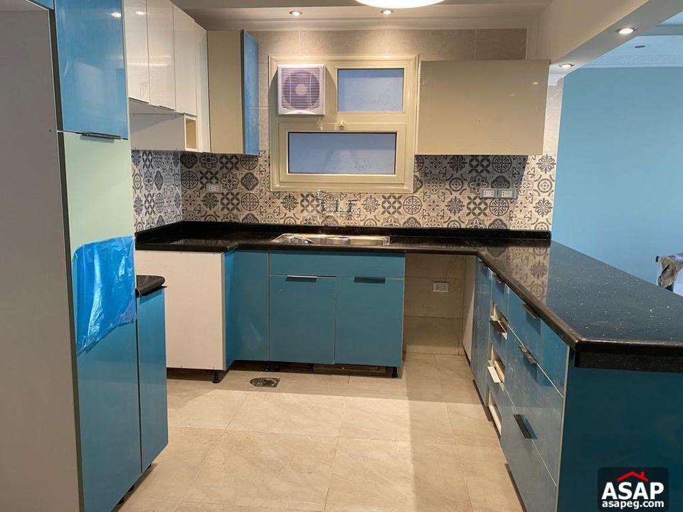 Apartment for Rent in Mountain View Hyde Park