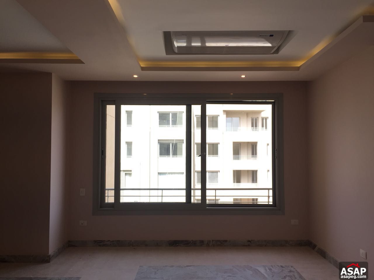 Apartment for Rent in Village Gate