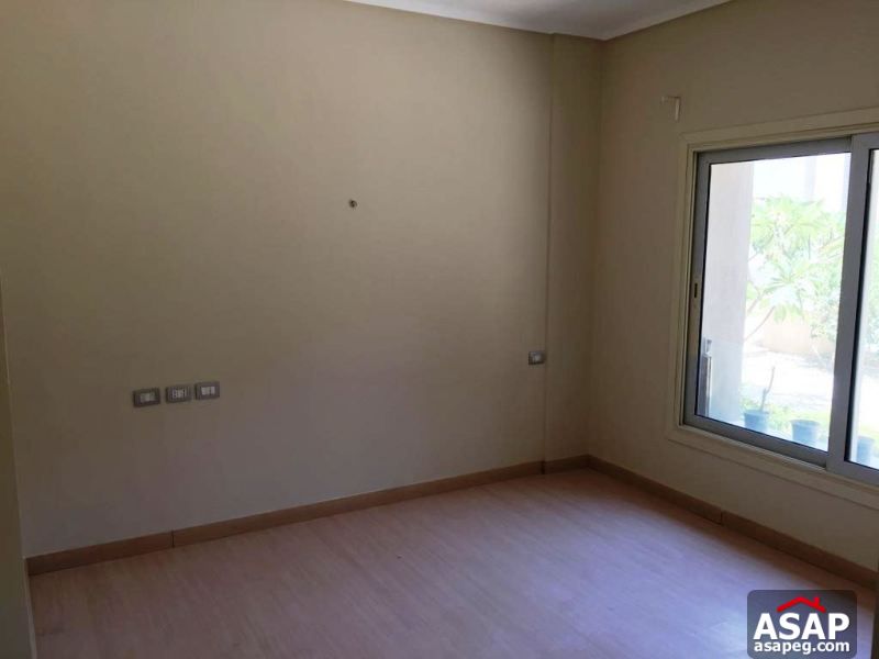 Apartment for Rent in Village Gate Apartment for Rent in Village Gate