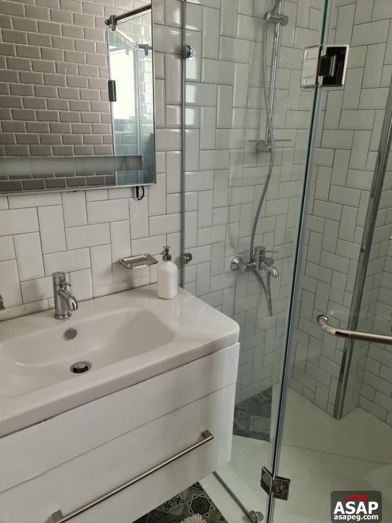 Furnished Apartment in West Golf for Rent