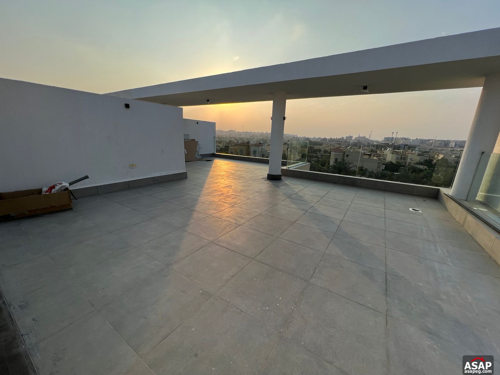 Penthouse for Rent in Lake View Residence Penthouse for Rent in Lake View Residence