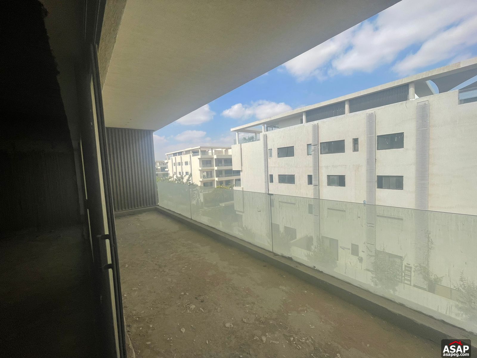 Apartment with Lake View for Sale in New Cairo