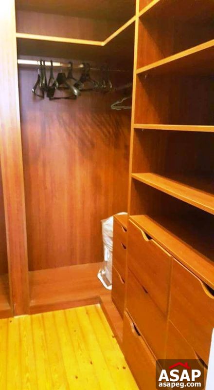 Villa for Rent in Sheikh Zayed