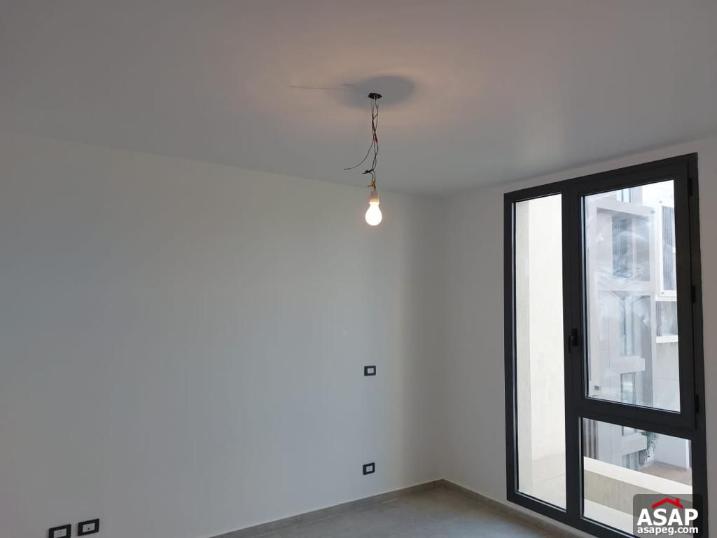 Apartment in Eastown Compound for Rent