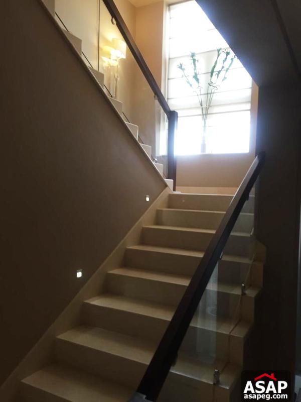 Twin House with Garden in Bellagio for Rent Twin House with Garden in Bellagio for Rent