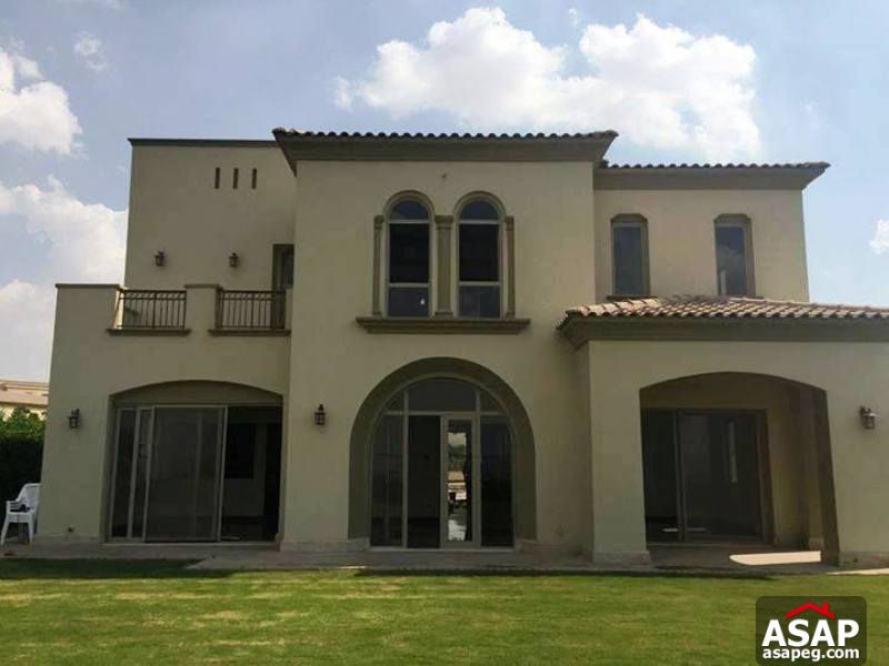 Villa with Big Garden in Uptown Cairo