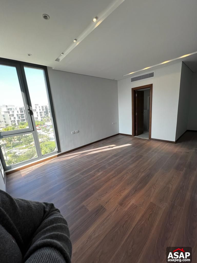 Semi-Furnished Apartment for Rent in Eastown