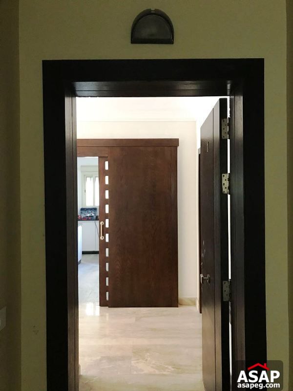 Apartment with Garden for Rent in Park View Apartment with Garden for Rent in Park View