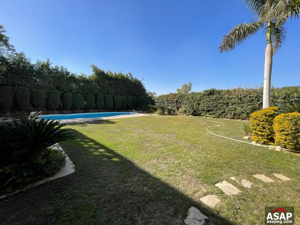 Stand Alone with Swimming Pool for Rent in Katameya Heights