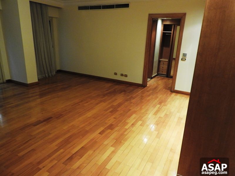 Apartment with Garden in Maadi for Rent