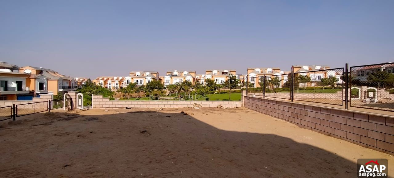 Twin House for Sale in Layan Sabbour Twin House for Sale in Layan Sabbour