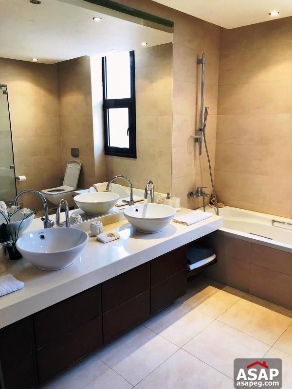 Luxury Villa for Rent in Swan Lake Luxury Villa for Rent in Swan Lake