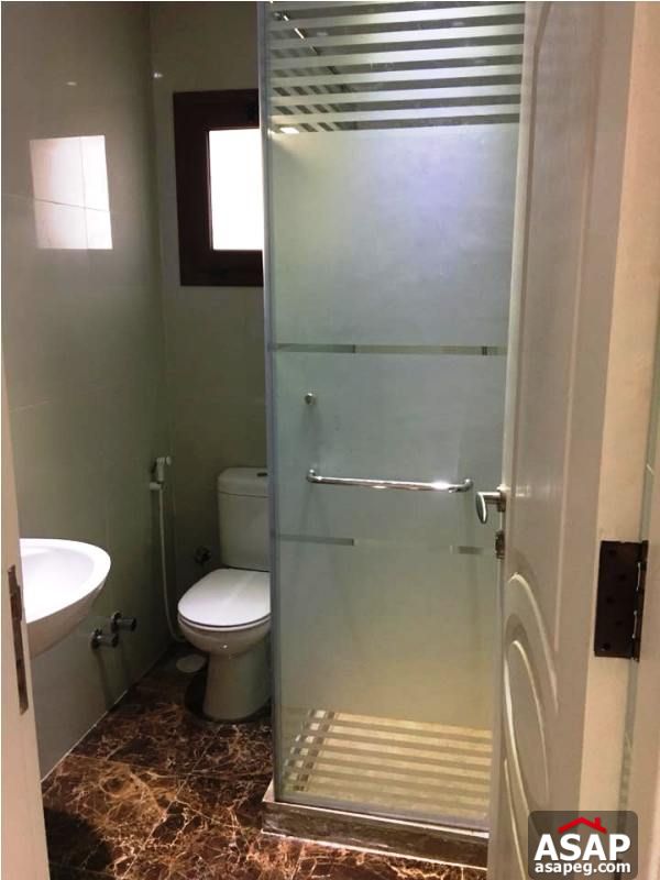 Studio for Rent in West Golf Studio for Rent in West Golf