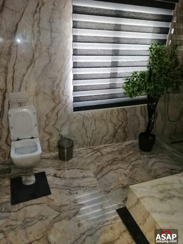 Apartment with Private Garden in the WaterWay for Rent